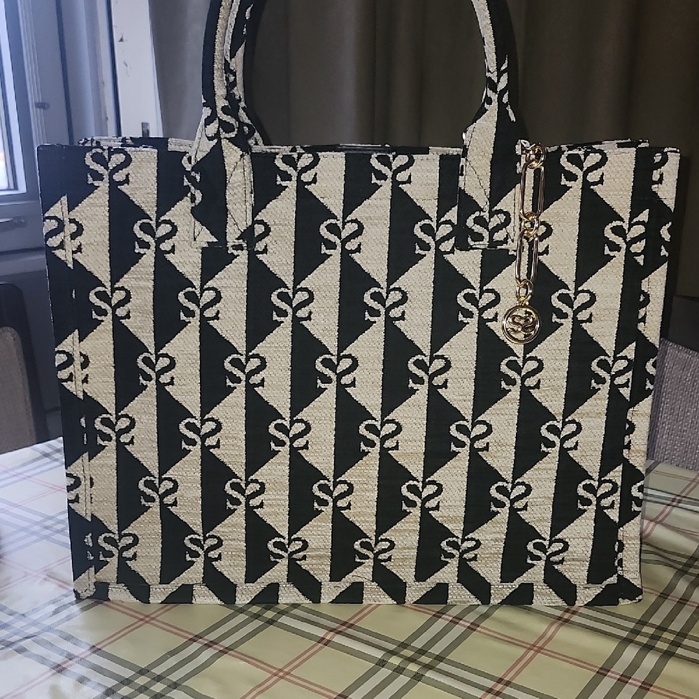 SANDRO Paris Authentic Designer Tote Bag Keychain NWOT NEW